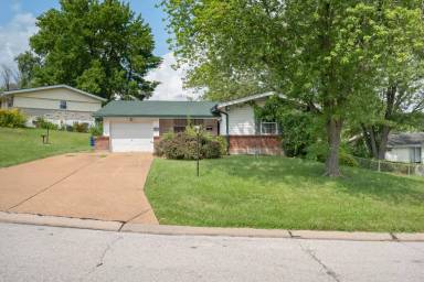 Main picture of 11008 Saginaw Dr