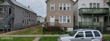 Main picture of 8253 S Brandon Ave