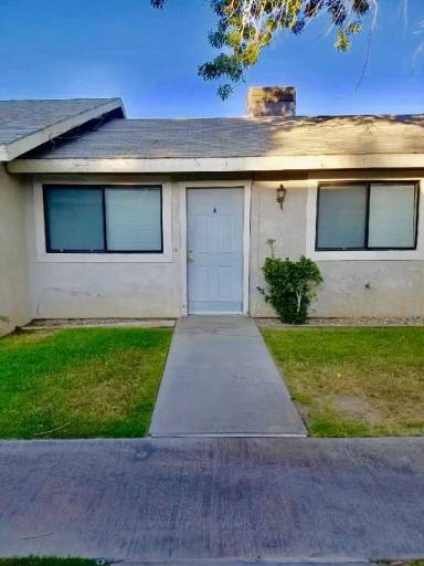 Main picture of 121 Parkview Ave