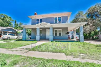 Main picture of 2116 15th St