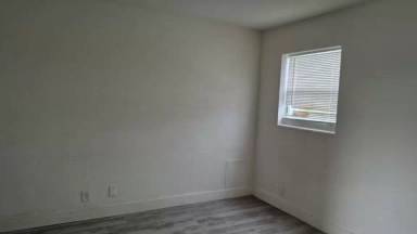 Main picture of 133 SE 5th Ave