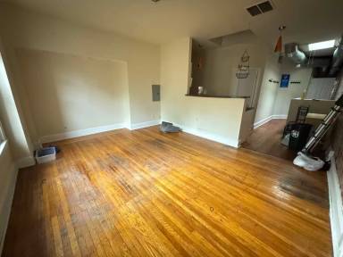 Main picture of 4427 Chestnut St
