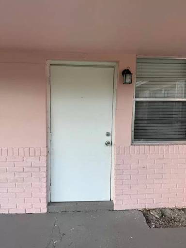 Main picture of 3791 Riverside Dr