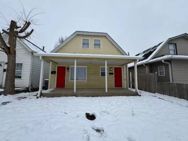 Main picture of 1129 S Sheffield Ave