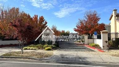 Main picture of 7860 Monaldo Walk