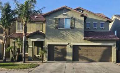 Main picture of 1740 W Vineyard Plains Dr