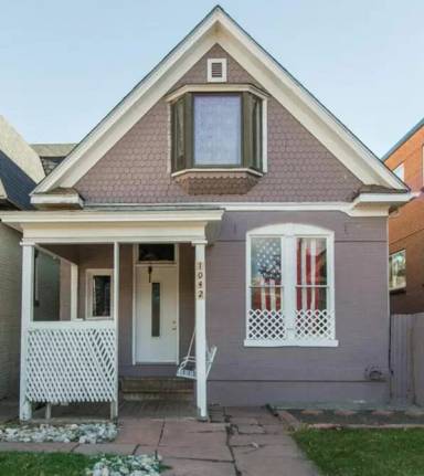 Main picture of 1042 N Clarkson St