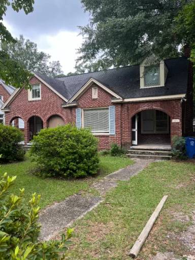 Main picture of 2611 Cooper Ave
