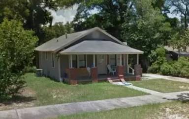 Main picture of 912 N 12th Ave