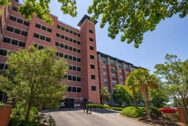 Main picture of Carolina Walk