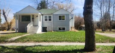Main picture of 1211 S Willson Ave