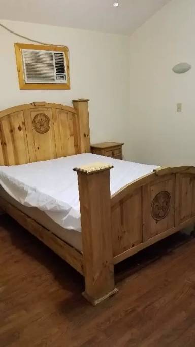 Main picture of 138 Sherwood Dr