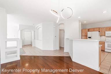 Main picture of 8968 Fox Dr