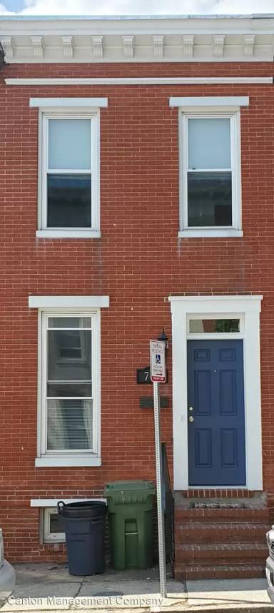Main picture of 765 Carroll St
