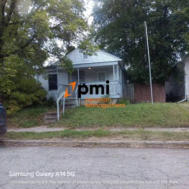 Main picture of 1619 S Randolph St