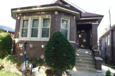 Main picture of 8915 S Emerald Ave