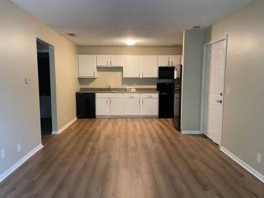 Main picture of 5933 Outlook St