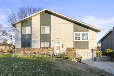 Main picture of 6105 S 151st Ave