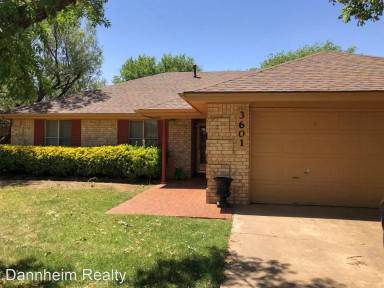 Main picture of 3601 102nd St