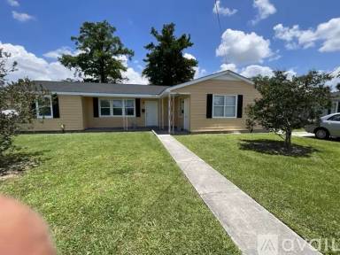 Main picture of 2407 Rose Dr