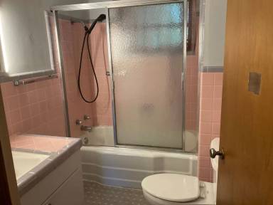 Main picture of 1211 N Crest Cir