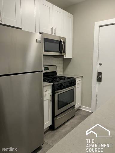 Main picture of 3426 N Elaine Pl