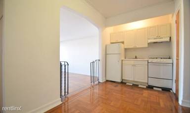 Main picture of 2101 Cedar Ave