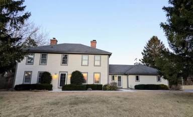 Main picture of 12 Oneida Ln