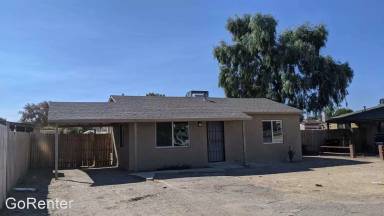 Main picture of 15825 N 25th St Apartments