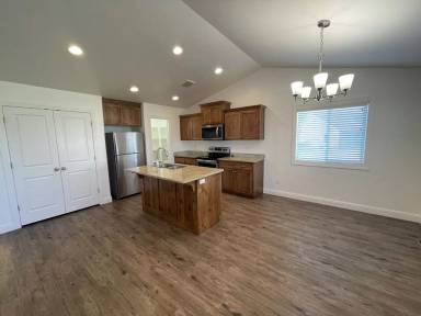 Main picture of 3765 Deloy Dr