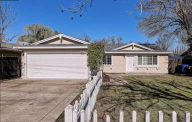 Main picture of 1227 Dainty Ave