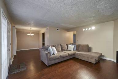 Main picture of 1910 Naylor Rd SE