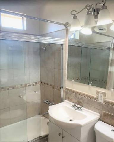 Main picture of 4056 W 164th St