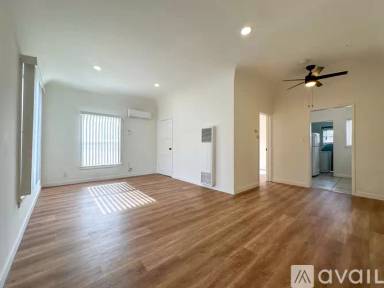 Main picture of 804 E Chevy Chase Dr