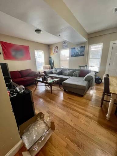 Main picture of 41 Washburn St