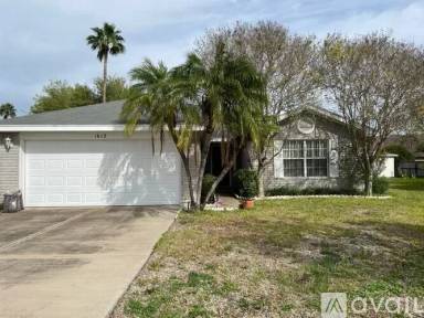 Main picture of 1612 Lakeside Dr