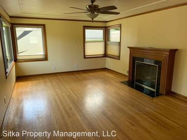 Main picture of 341 SE 50th Ave