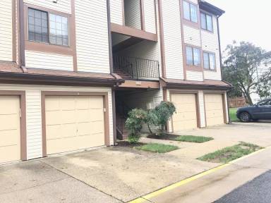 Main picture of 6004 Curtier Dr
