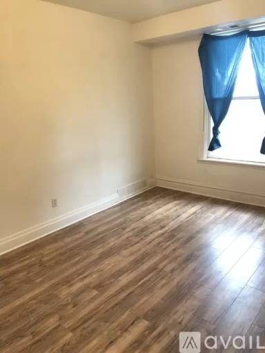 Main picture of 771 Bryn Mawr Rd