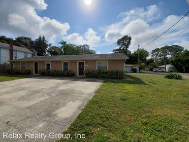 Main picture of 4127 11th Ave W