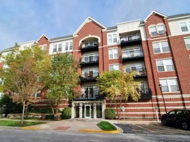 Main picture of 7757 Van Buren St
