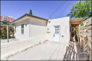 Main picture of 1212 N Laurel St