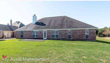 Main picture of 2424 Bristol Ct