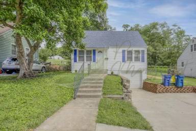 Main picture of 634 Thornton St