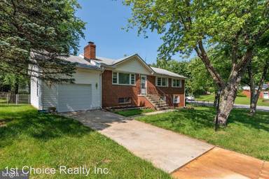 Main picture of 6902 Pamela Ln