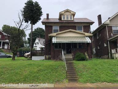 Main picture of 3705 Main St
