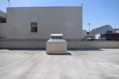 Main picture of 104 19th Ave