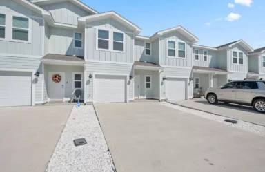 Main picture of 5670 Stellarjay St