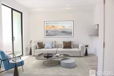 Main picture of 5612 Lexington Ave