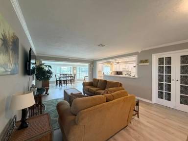 Main picture of 5319 Pelican Blvd